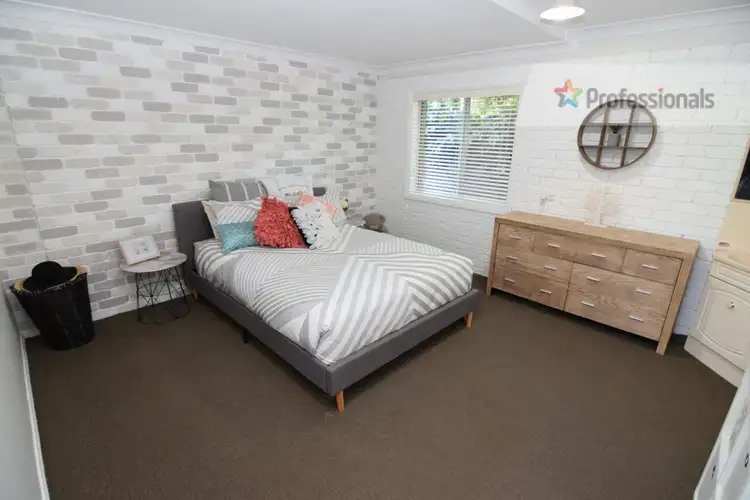 Third view of Homely house listing, 15 Weeks Place, West Bathurst NSW 2795