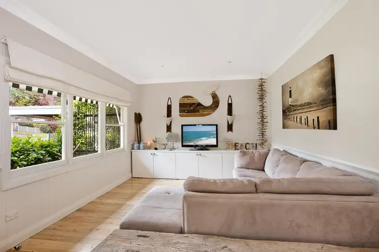 Fifth view of Homely house listing, 9 Elaine Avenue, Avalon NSW 2107