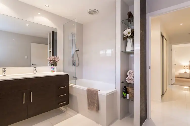 Fourth view of Homely house listing, 6 The Corso, Isle Of Capri QLD 4217