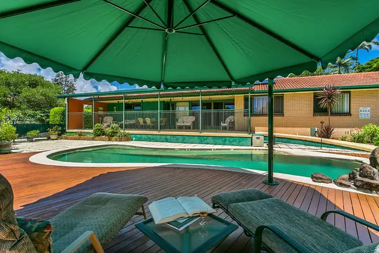 Fifth view of Homely house listing, 2 Harah Court, Ocean Shores NSW 2483