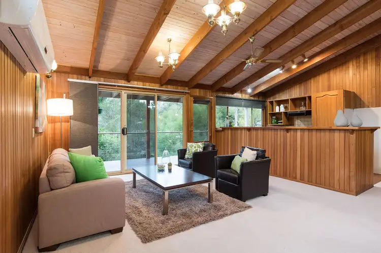 Fifth view of Homely house listing, 6 Ti-Tree Court, Kilsyth VIC 3137