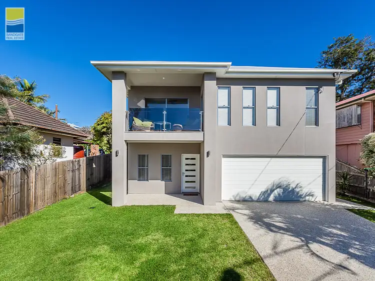 84 Deagon Street, Sandgate QLD 4017