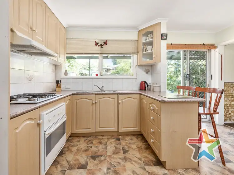 Fourth view of Homely house listing, 40 Dryden Concourse, Mooroolbark VIC 3138