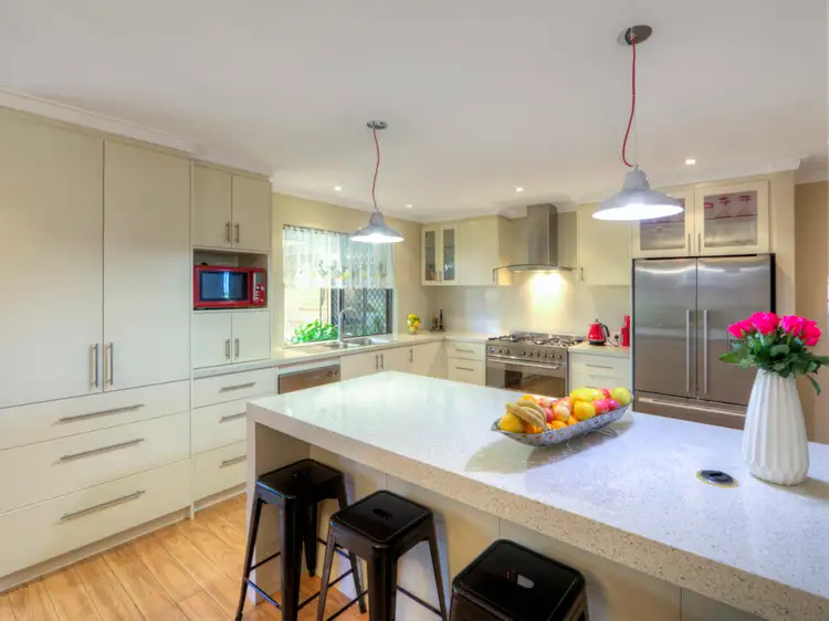 Sixth view of Homely house listing, 31 Cantua Way, Forrestfield WA 6058