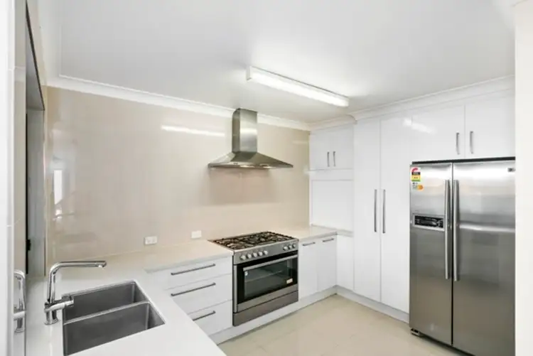Fifth view of Homely townhouse listing, 3/88 Pohlman Street, Southport QLD 4215