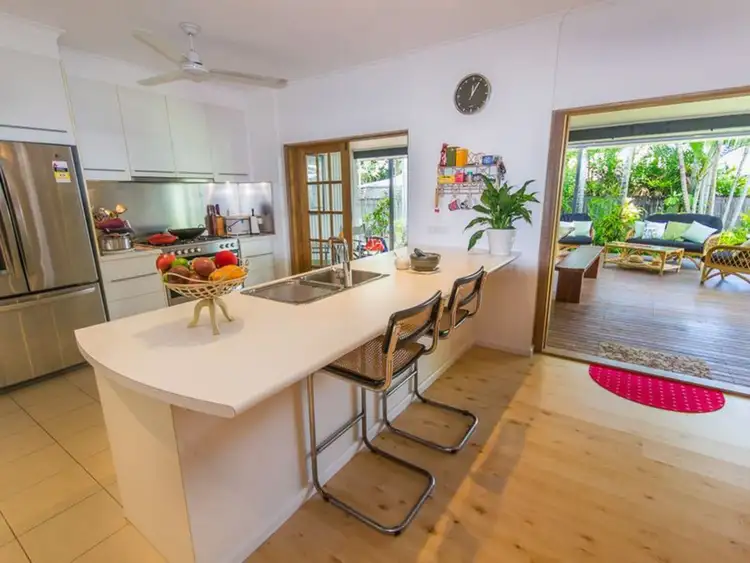 56 Terebra Street, Palm Cove QLD 4879