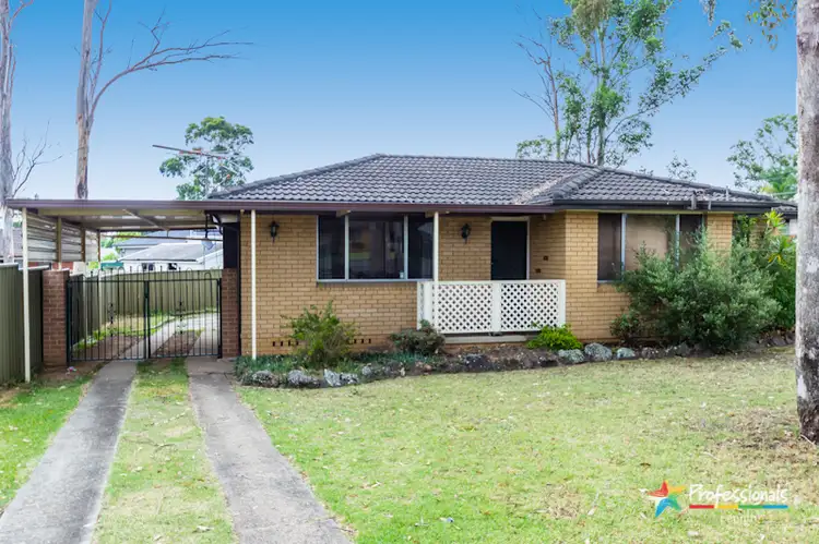 36 Wembley Avenue, Cambridge Park NSW 2747