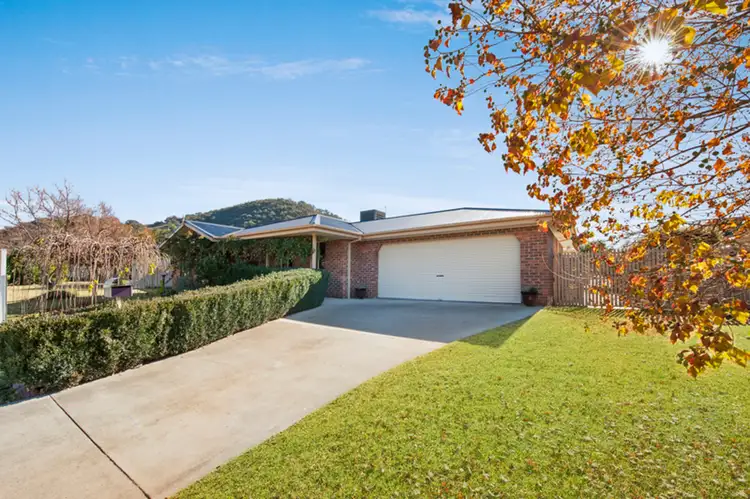 42 Willoughby Avenue, Wodonga VIC 3690
