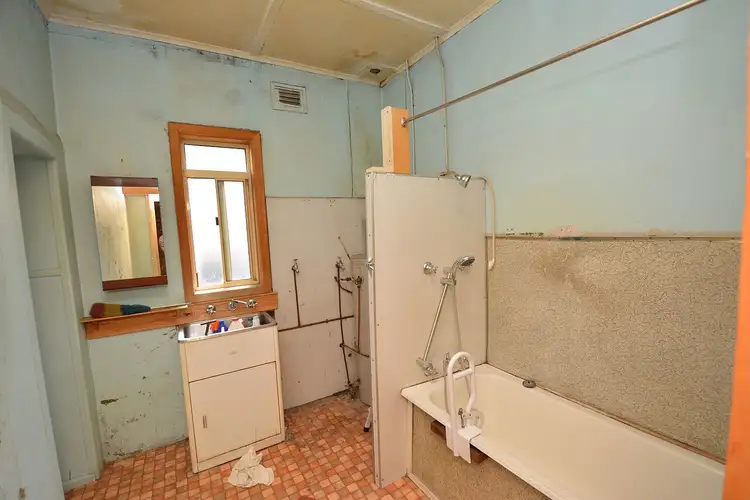 Fifth view of Homely house listing, 109 Martini Parade, Lithgow NSW 2790