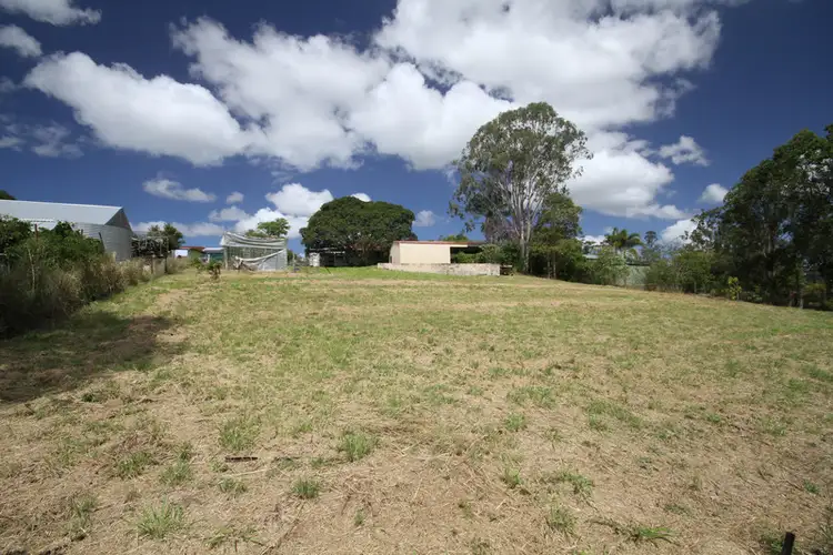 3 Moreland Road, Southside QLD 4570
