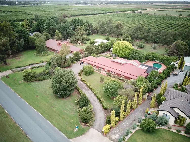 13 Sunshine Drive, Orrvale VIC 3631