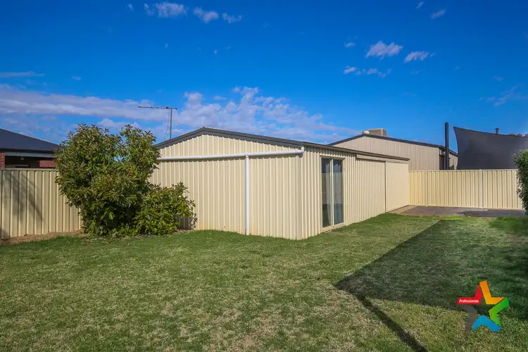 Seventh view of Homely house listing, 29 Philippa Crescent, Mildura VIC 3500