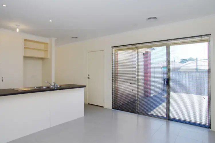 Second view of Homely house listing, 3/6 Solomon Court, Breakwater VIC 3219