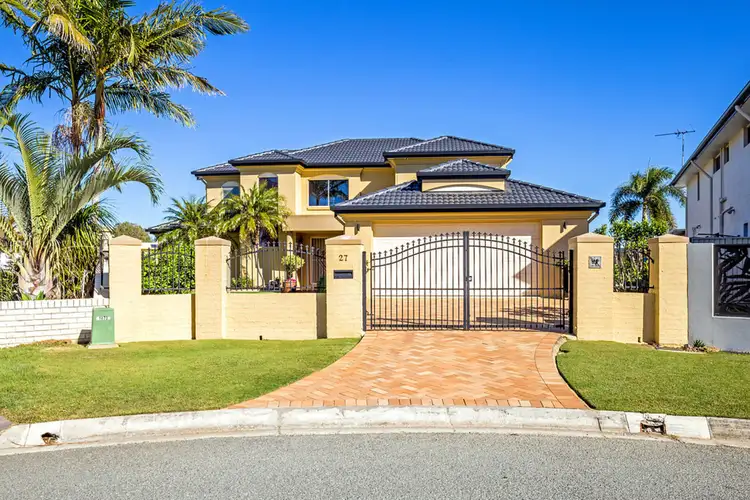 Second view of Homely house listing, 27 Reliance Court, Newport QLD 4020