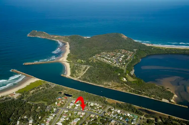 Second view of Homely house listing, 95 The Parade, North Haven NSW 2443