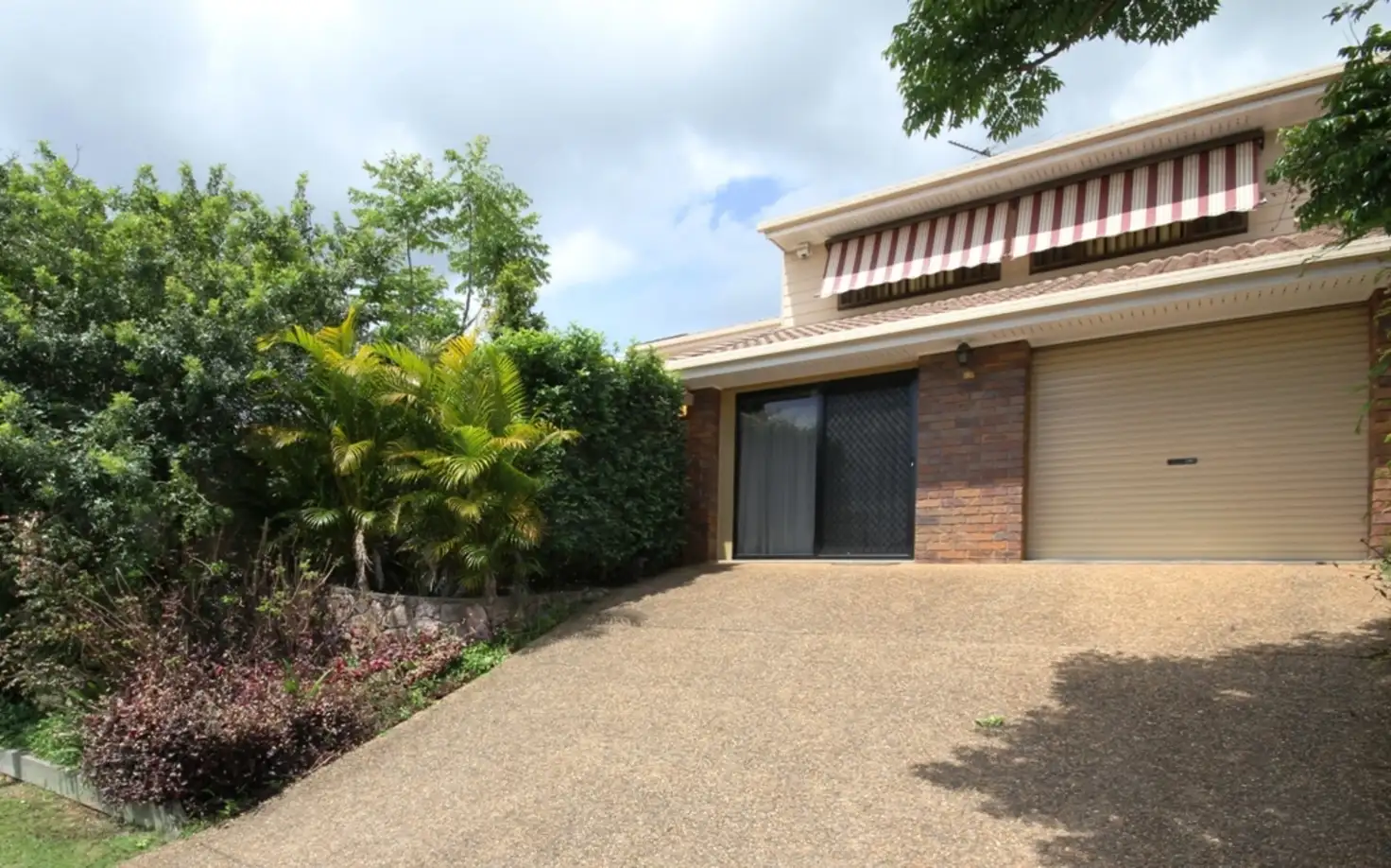 Main view of Homely house listing, 2 Ellendale Crescent, Daisy Hill QLD 4127