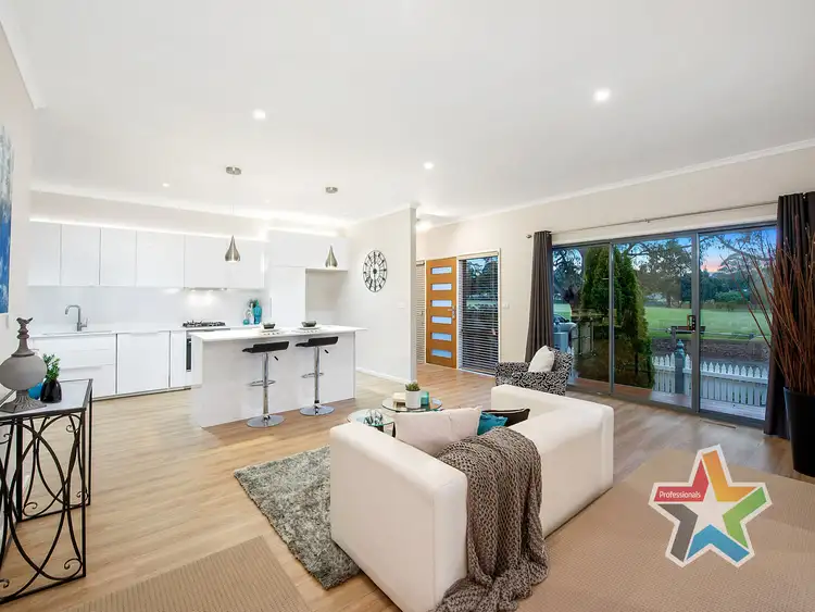 Second view of Homely unit listing, 3/2-4 Sandgate Avenue, Croydon VIC 3136