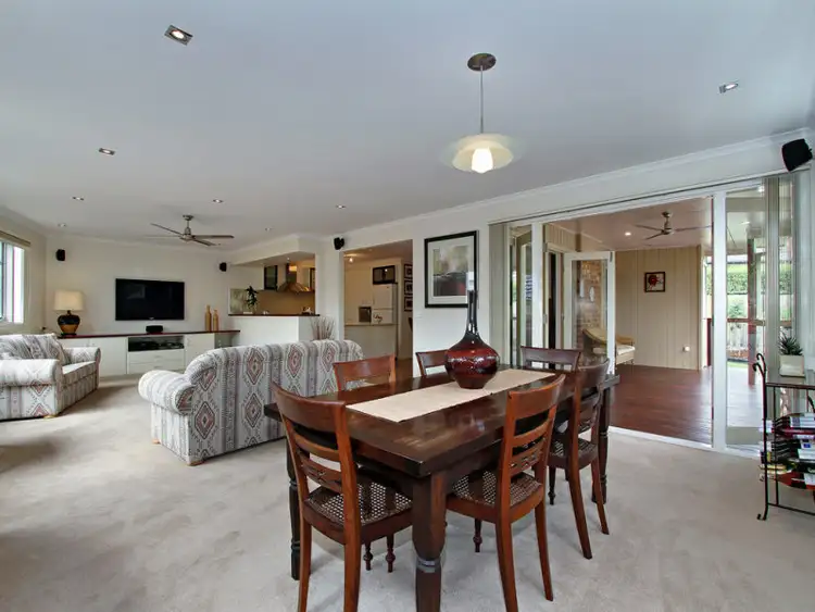 Sixth view of Homely house listing, 8 Plumtree Rise, Croydon Hills VIC 3136