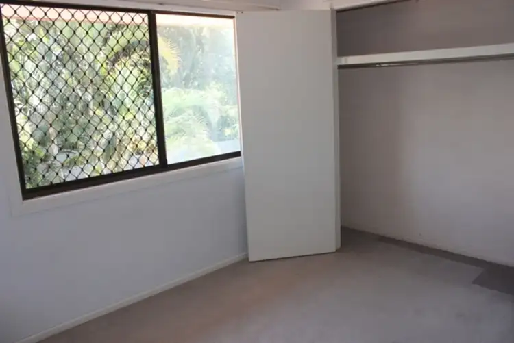Seventh view of Homely semi-detached listing, 2/72 Worendo Street, Southport QLD 4215