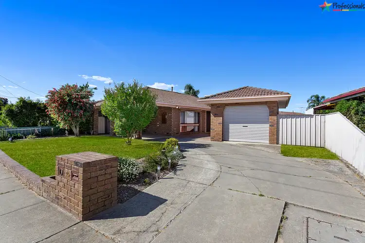 Main view of Homely house listing, 19 Pitmedden Drive, Wodonga VIC 3690