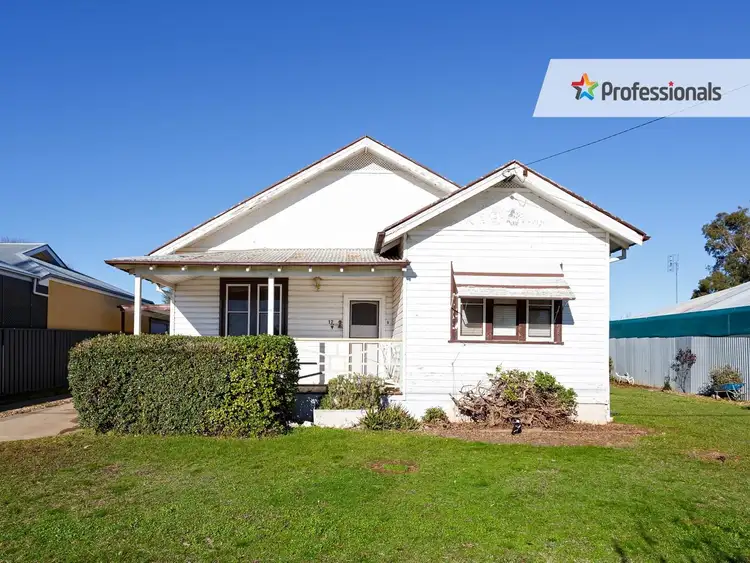 Main view of Homely house listing, 12 Lindsay Street, Wagga Wagga NSW 2650