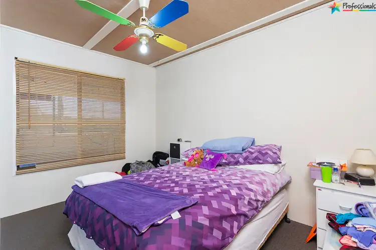 Seventh view of Homely house listing, 4 Hillcrest Avenue, Bellbridge VIC 3691