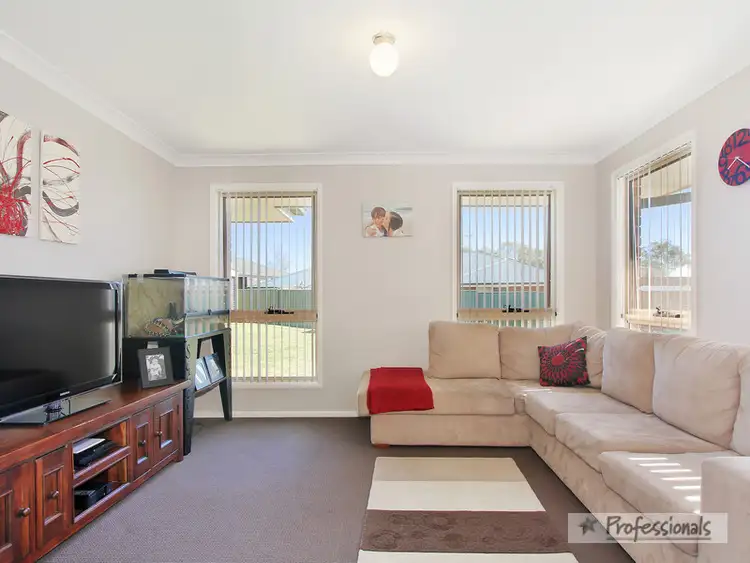 Second view of Homely house listing, 3 Hardman Close, Armidale NSW 2350