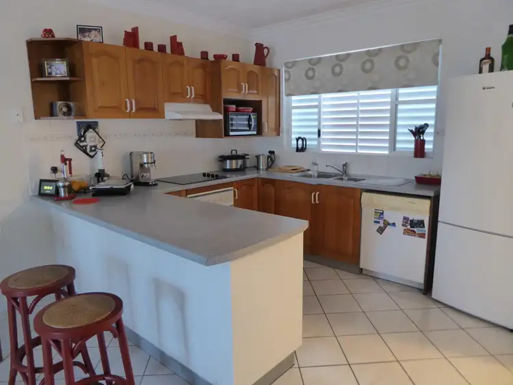 Third view of Homely apartment listing, 2/23 Digger Street, Cairns North QLD 4870