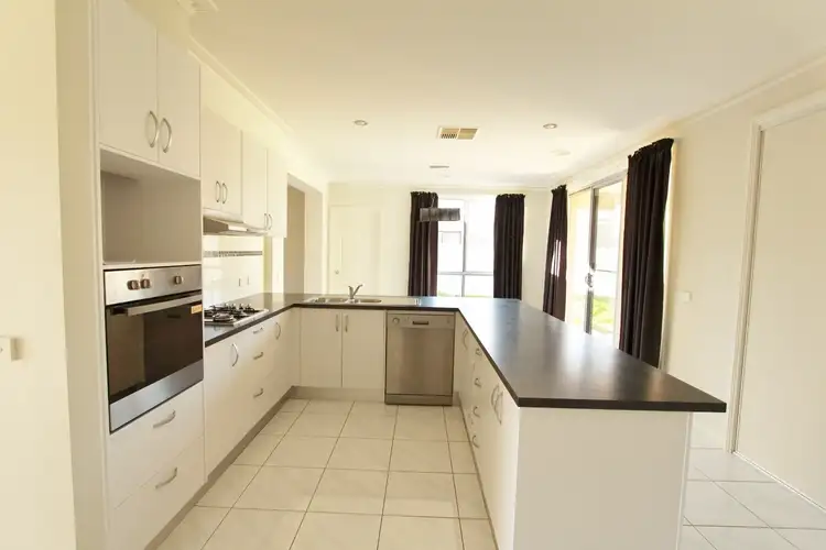 Sixth view of Homely house listing, 18 Henry Court, Strathfieldsaye VIC 3551