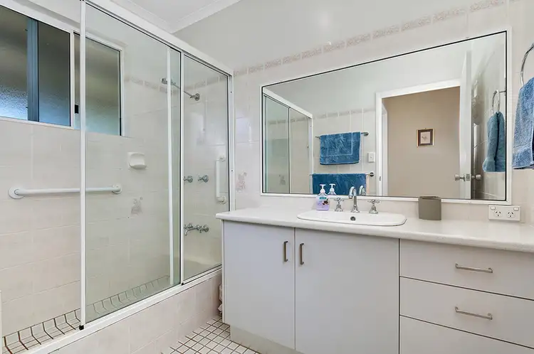 Seventh view of Homely house listing, 2 Somerset Close, Bentley Park QLD 4869