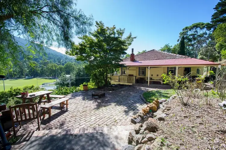 3446 Warburton Highway, Warburton VIC 3799