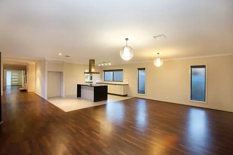 Fourth view of Homely house listing, 19 Manhattan Close, Sanctuary Lakes VIC 3030