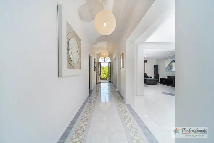 Sixth view of Homely house listing, 8 Trowbridge Circuit, Gulfview Heights SA 5096