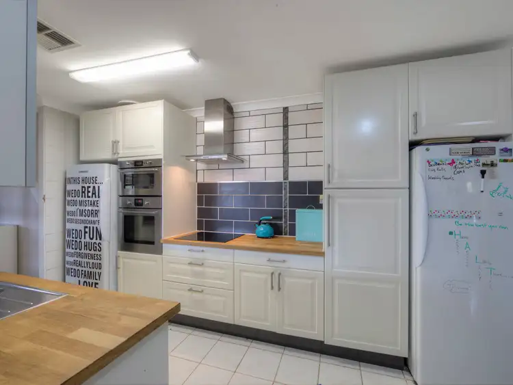 Sixth view of Homely house listing, 17 Lomatia Way, Forrestfield WA 6058