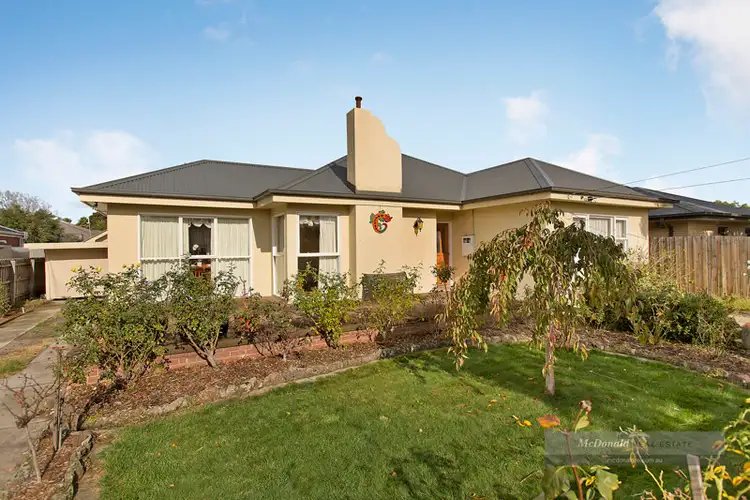 94 Elsie Grove, Chelsea VIC 3196