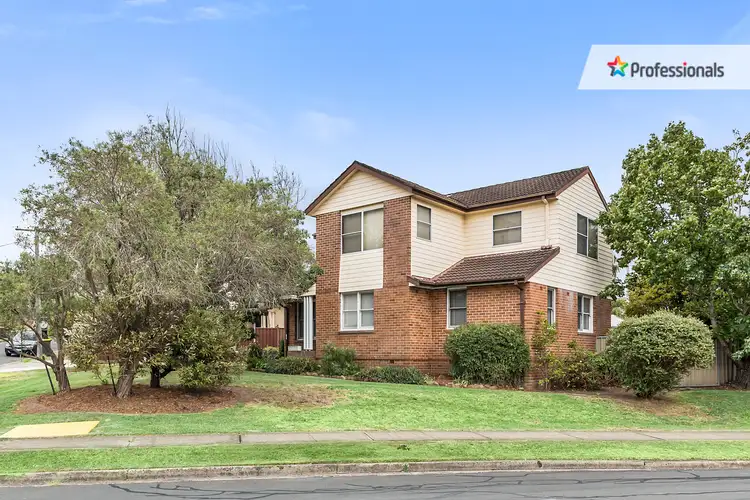 1 Kathleen Avenue, Lurnea NSW 2170