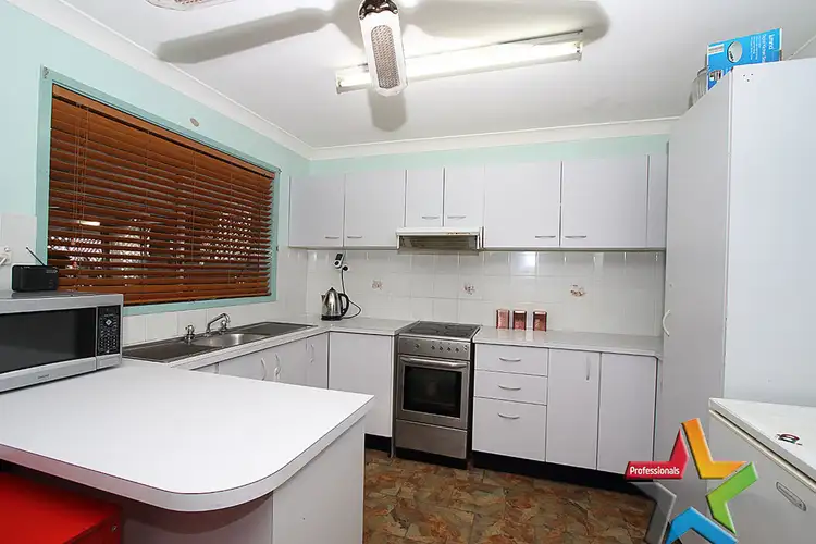 Fifth view of Homely house listing, 8 Cavillon St, Crestmead QLD 4132