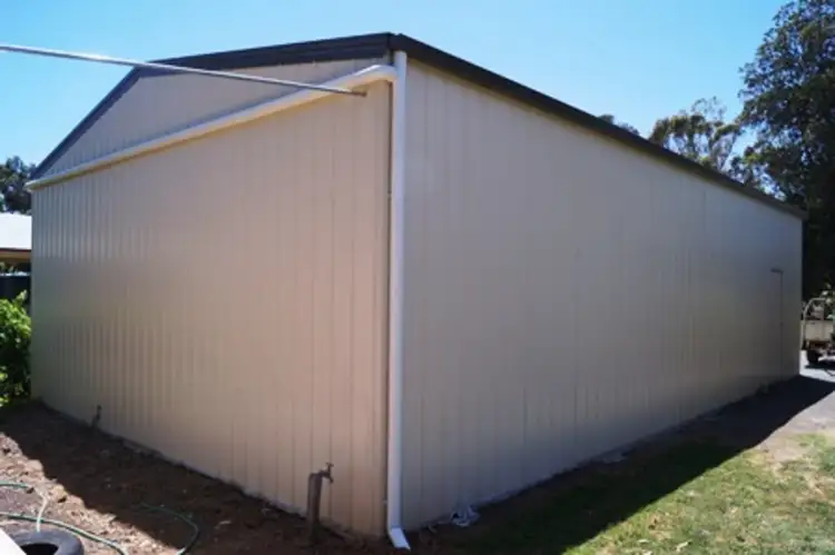 Fifth view of Homely house listing, 8 Service Road, Kialla West VIC 3631