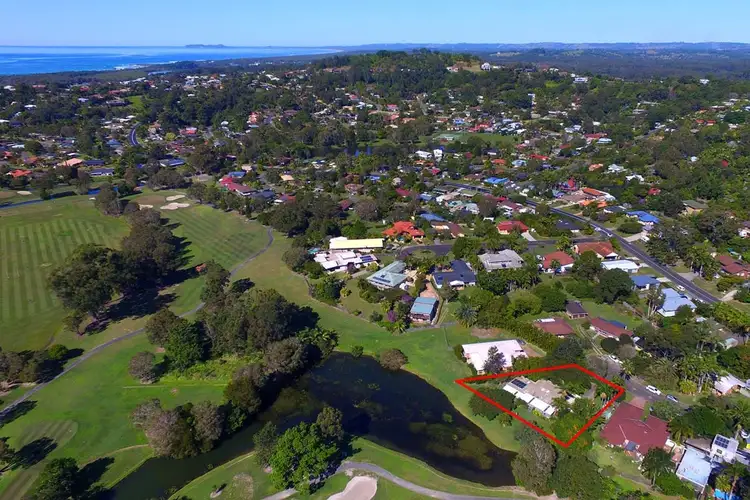 6 Coonawarra Court, Ocean Shores NSW 2483
