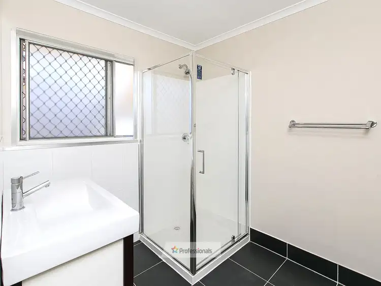 Fourth view of Homely house listing, 5 Madison Street, Sunnybank Hills QLD 4109