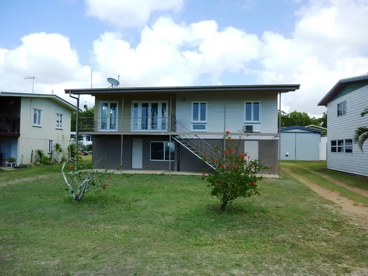 38 Frangipanni Avenue, Seaforth QLD 4741