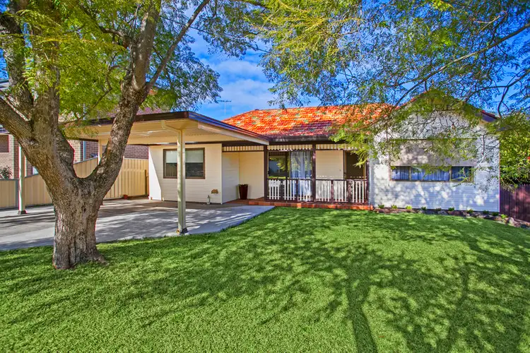3 Blanc Avenue, East Hills NSW 2213