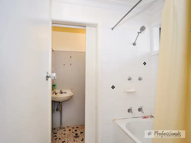 Sixth view of Homely unit listing, 79 Queen Elizabeth Drive, Armidale NSW 2350