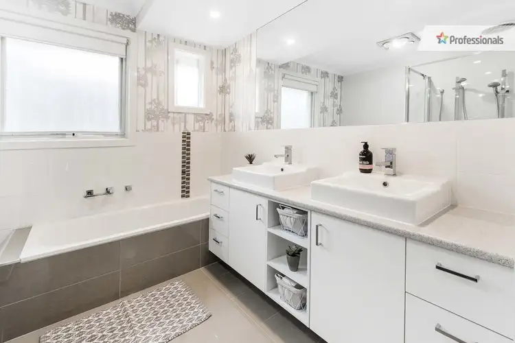 Sixth view of Homely house listing, 8 Kokoda Court, Boronia VIC 3155