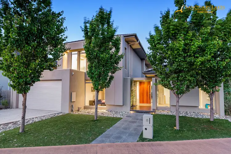 18 Vaucluse Boulevard, Sanctuary Lakes VIC 3030