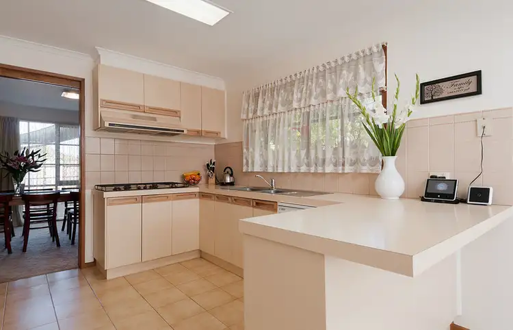 Fifth view of Homely house listing, 4 Fawkner Court, Mooroolbark VIC 3138