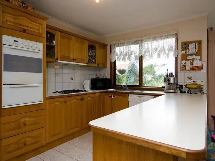 Third view of Homely house listing, 3 Olsen Close, Mooroolbark VIC 3138