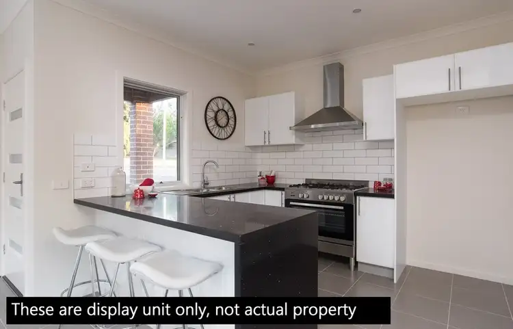 Fifth view of Homely townhouse listing, 3a Warren Court, Mooroolbark VIC 3138