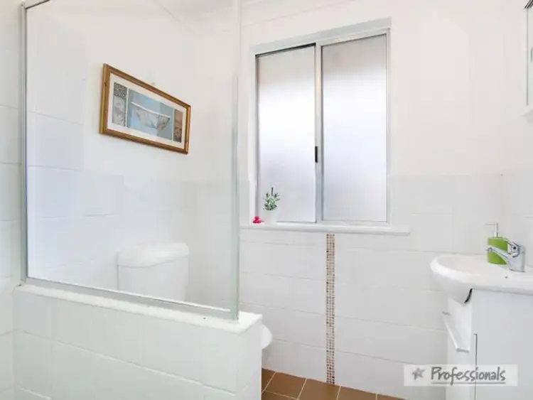 Sixth view of Homely unit listing, 1/20 James Avenue, Armidale NSW 2350