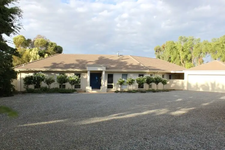 5 St Andrews Drive, Cabarita VIC 3505